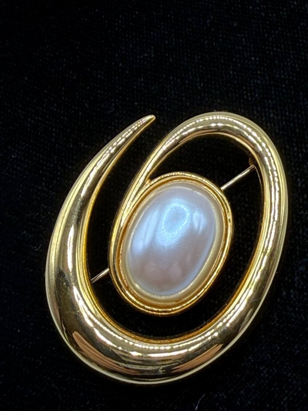 Vintage Monet Gold Brooch with Large Pearl Bead